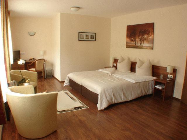 באד סודן-סאלמינסטר Gartenhotel Triest מראה חיצוני תמונה